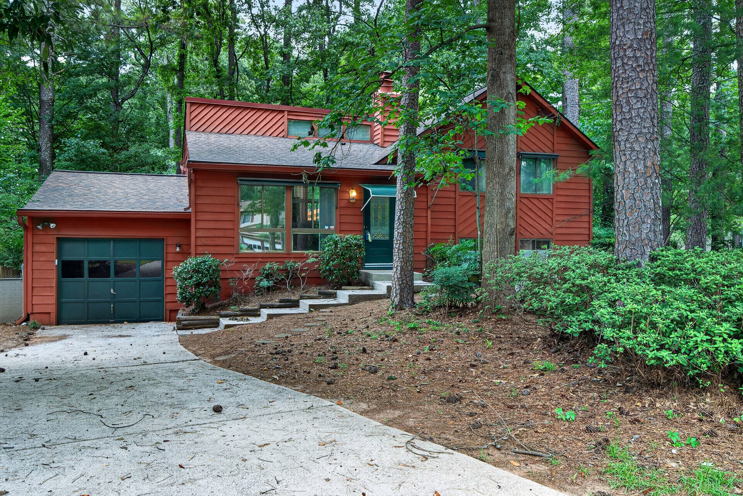 4375 Mill Court, Duluth GA — photo 01