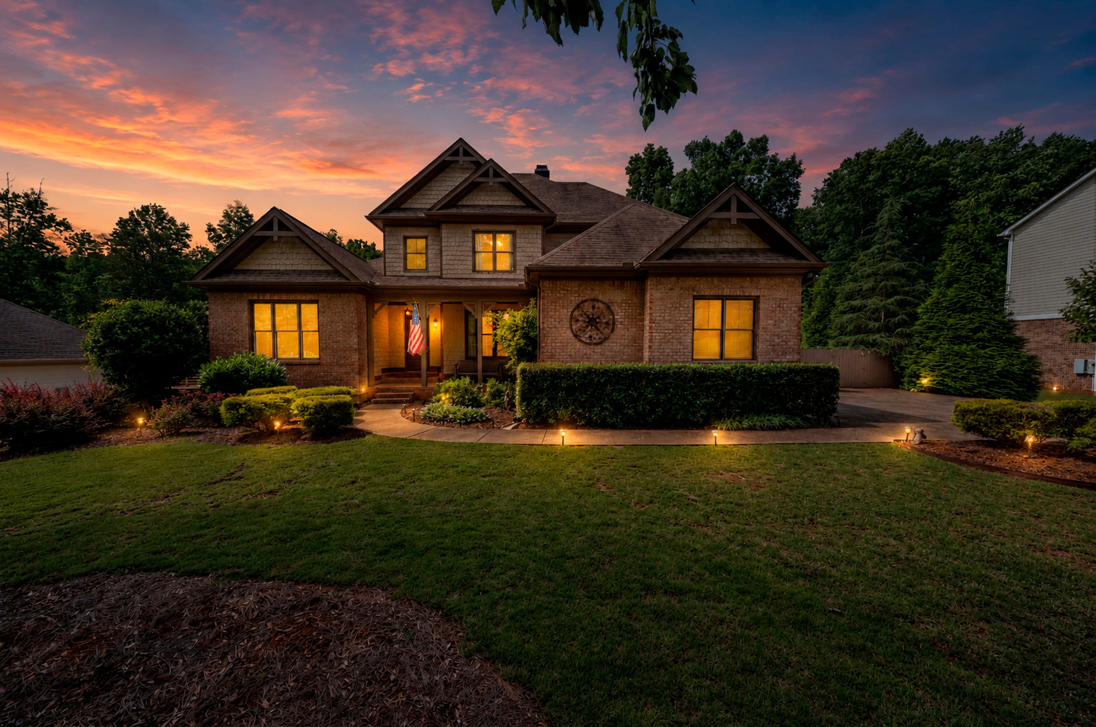 7530 Wandering Oak Way — exterior & curb appeal