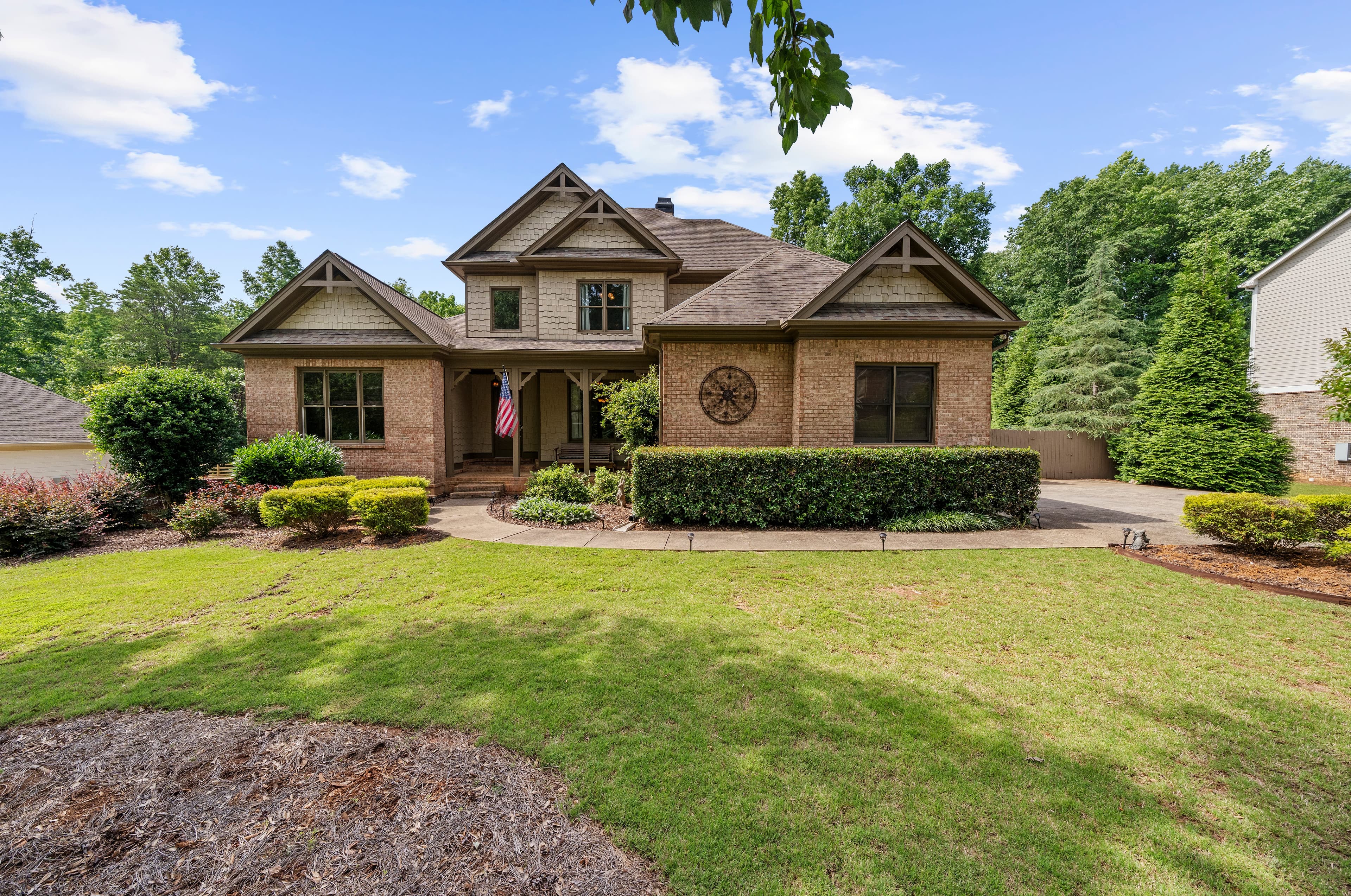 7530 Wandering Oak Way — exterior & curb appeal