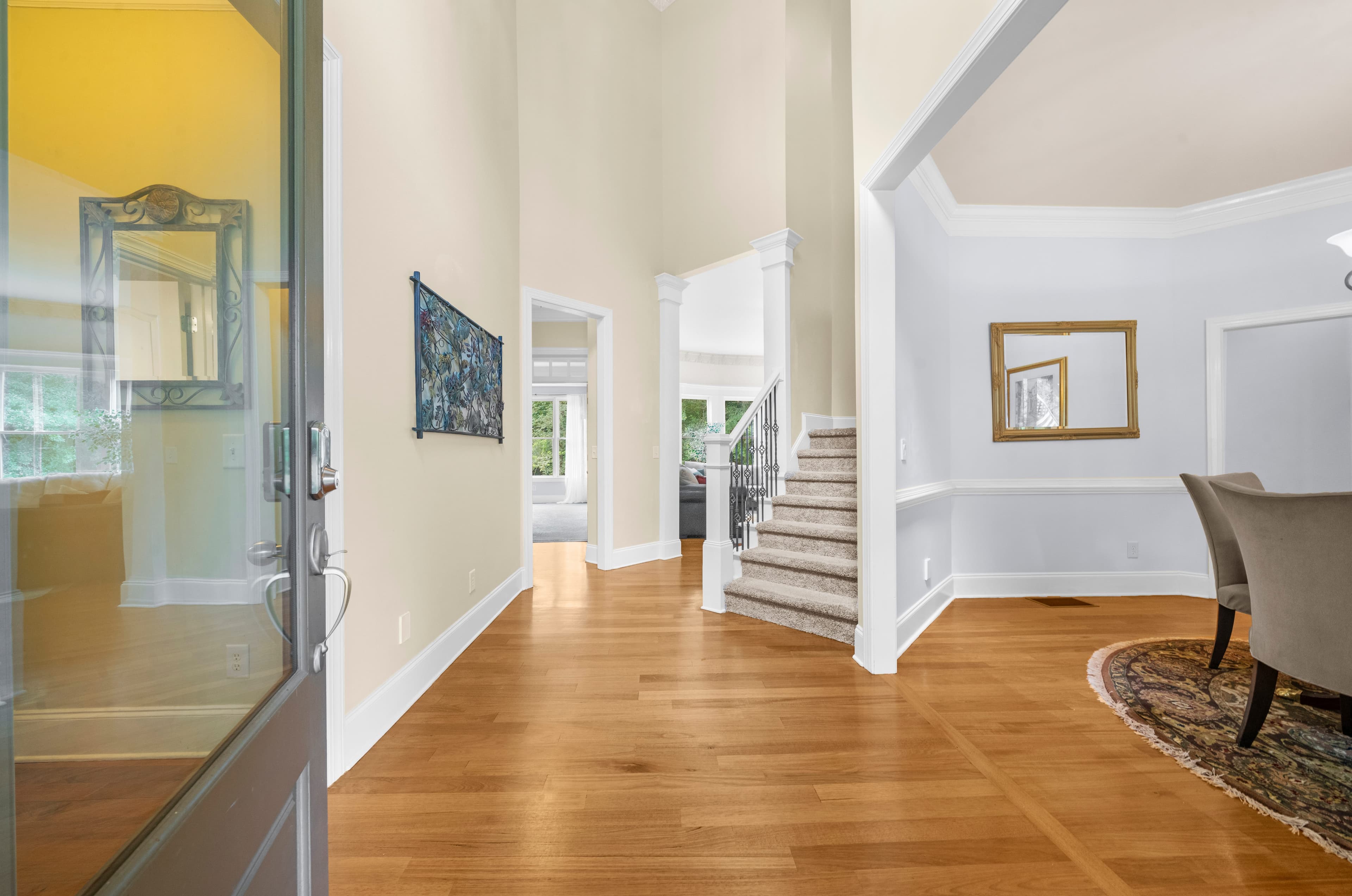 7530 Wandering Oak Way — living & entertaining