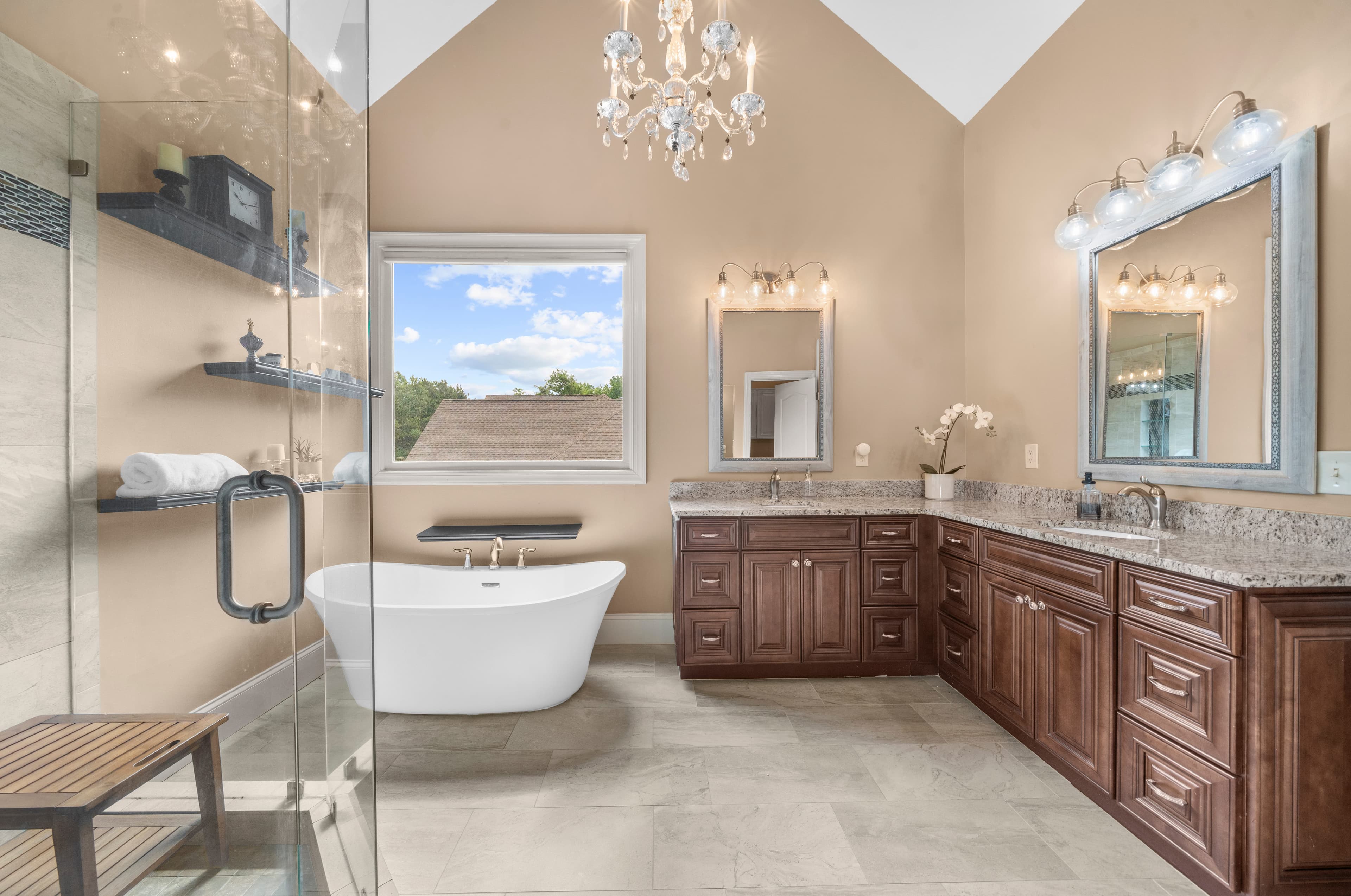7530 Wandering Oak Way — living & entertaining