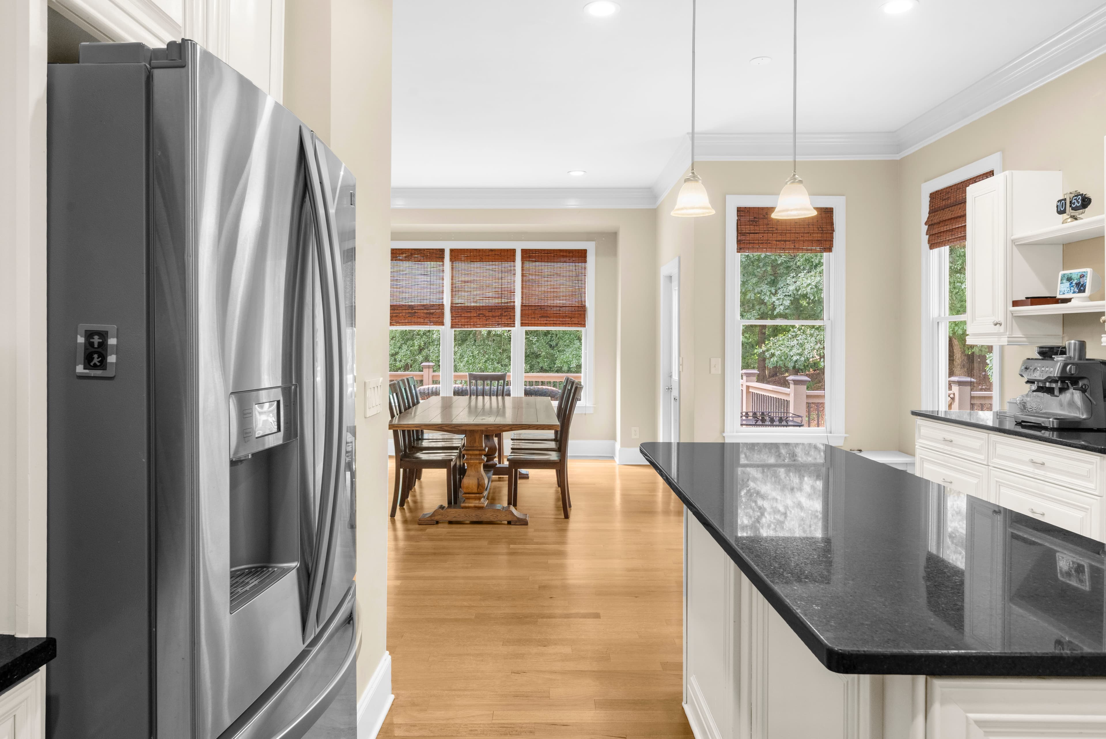 7530 Wandering Oak Way — kitchen & dining