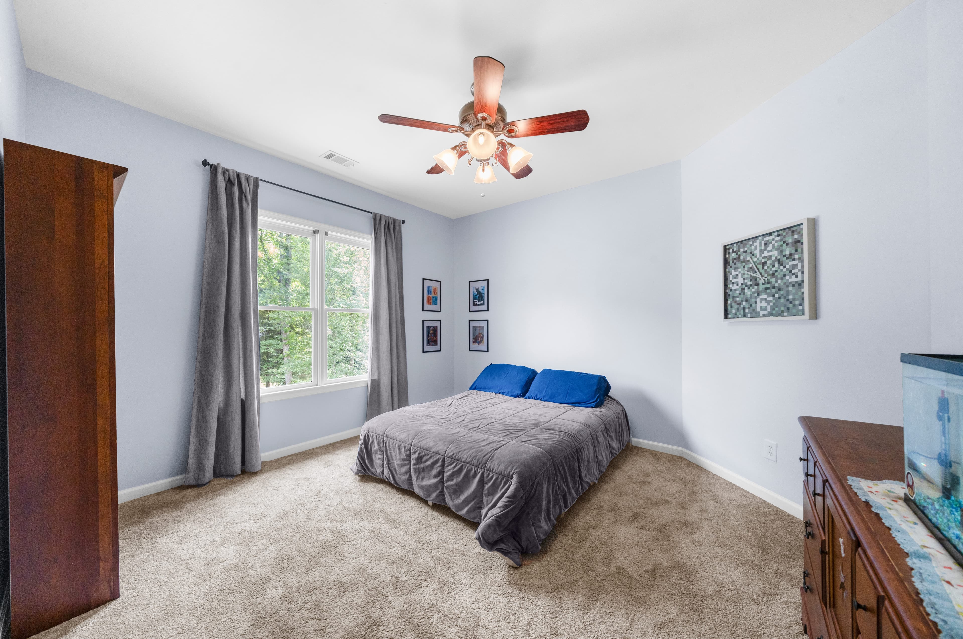 7530 Wandering Oak Way — bedrooms & bathrooms