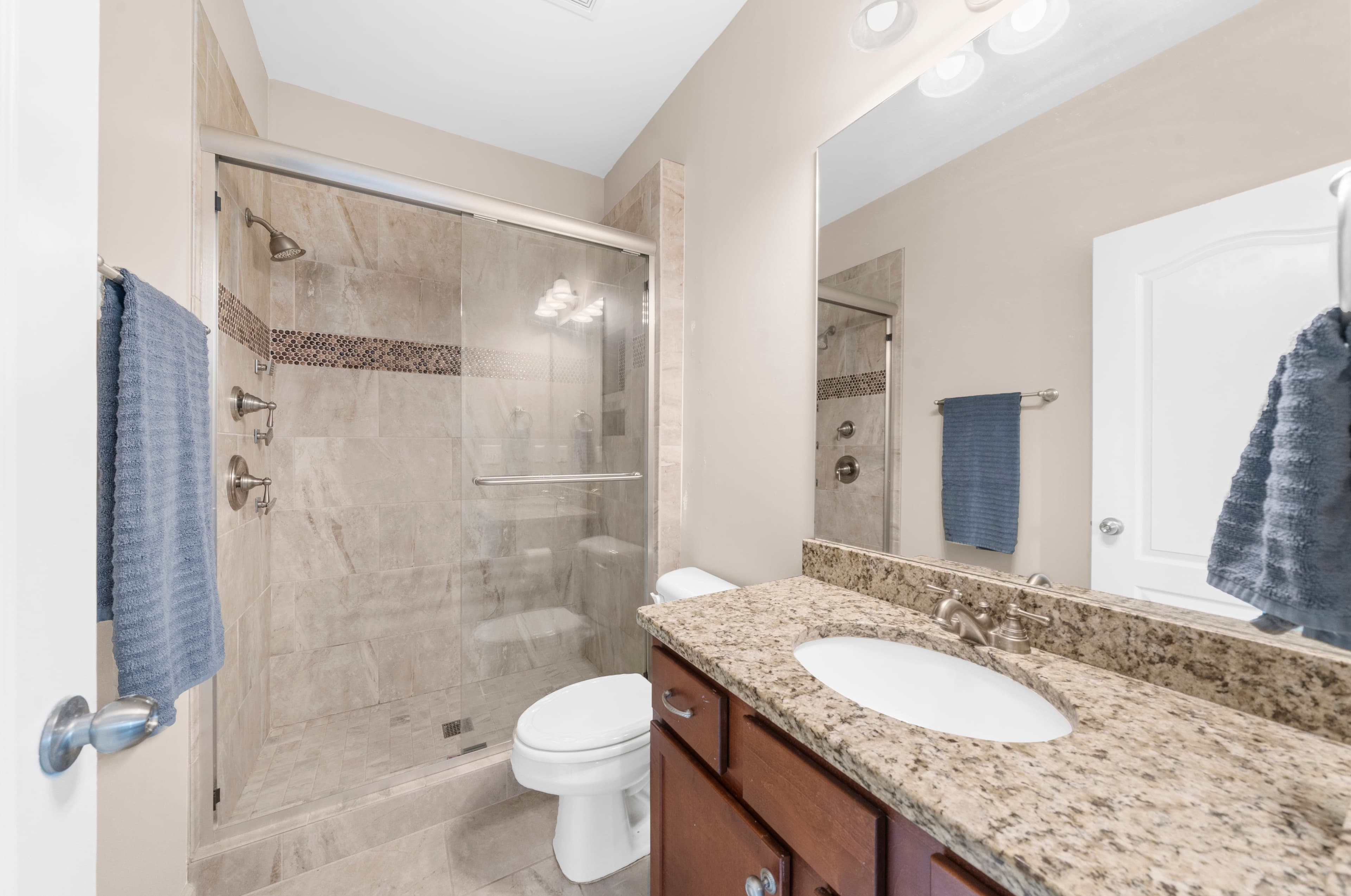 7530 Wandering Oak Way — bedrooms & bathrooms