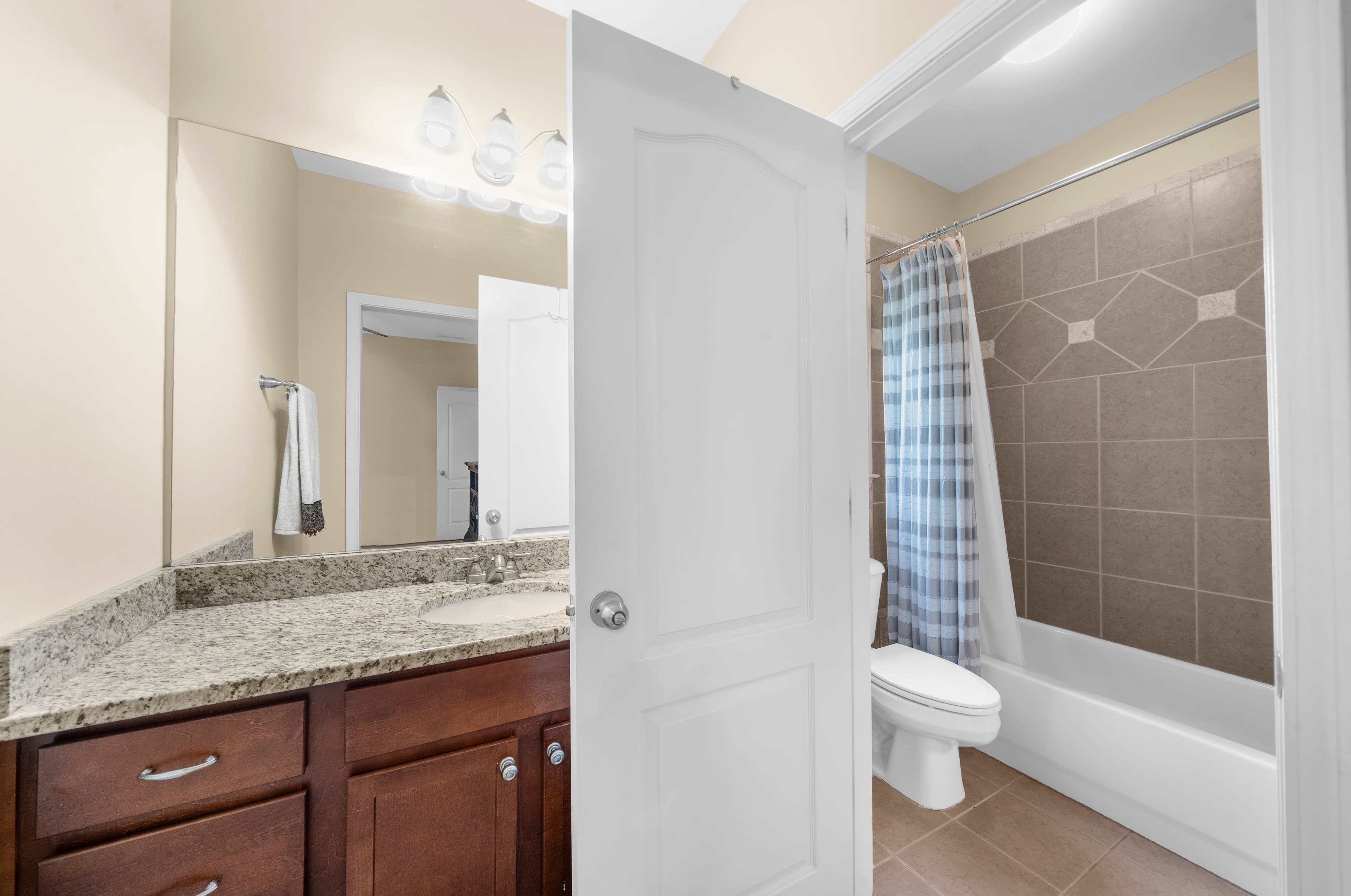 7530 Wandering Oak Way — bedrooms & bathrooms