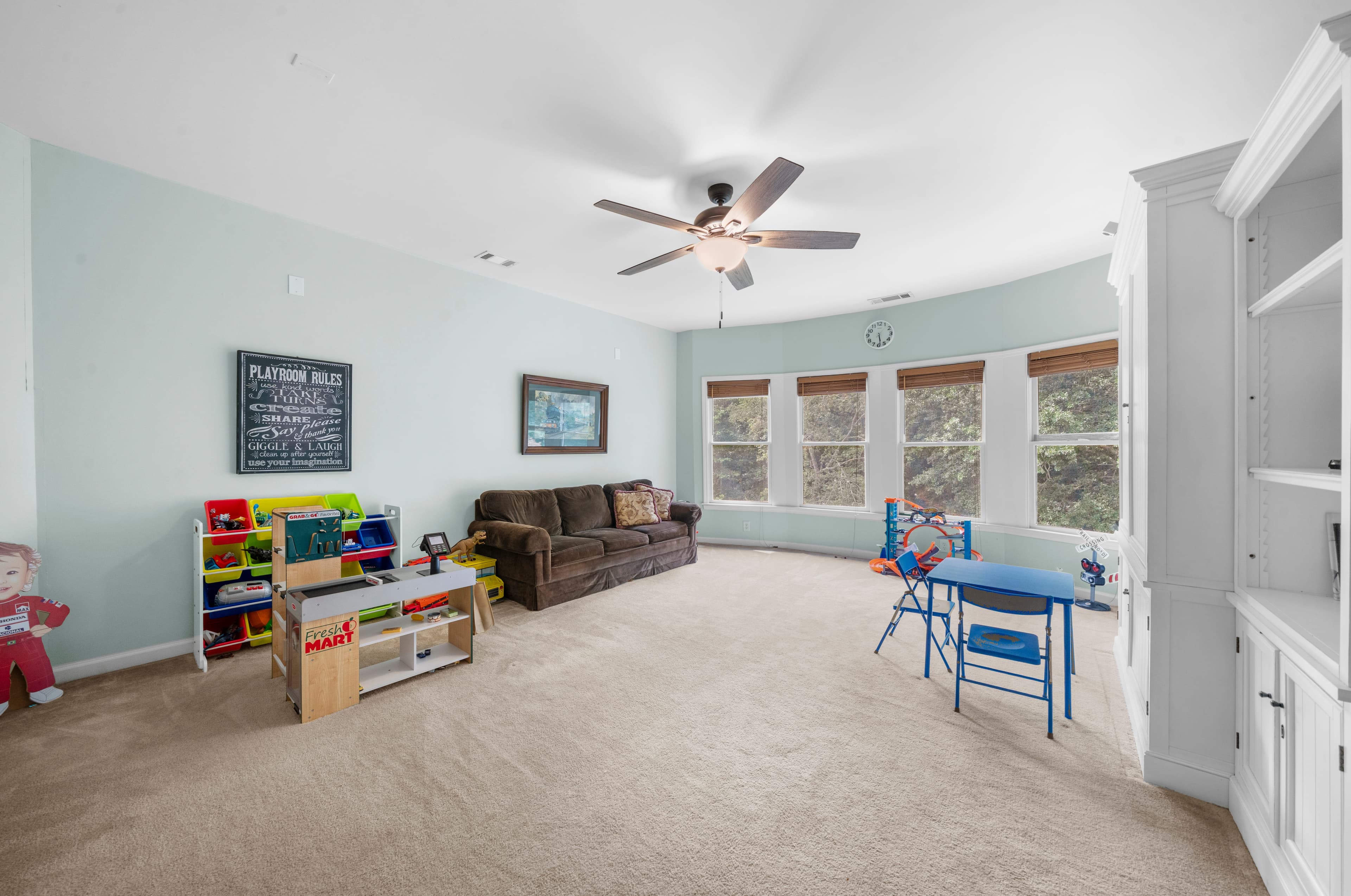 7530 Wandering Oak Way — bedrooms & bathrooms