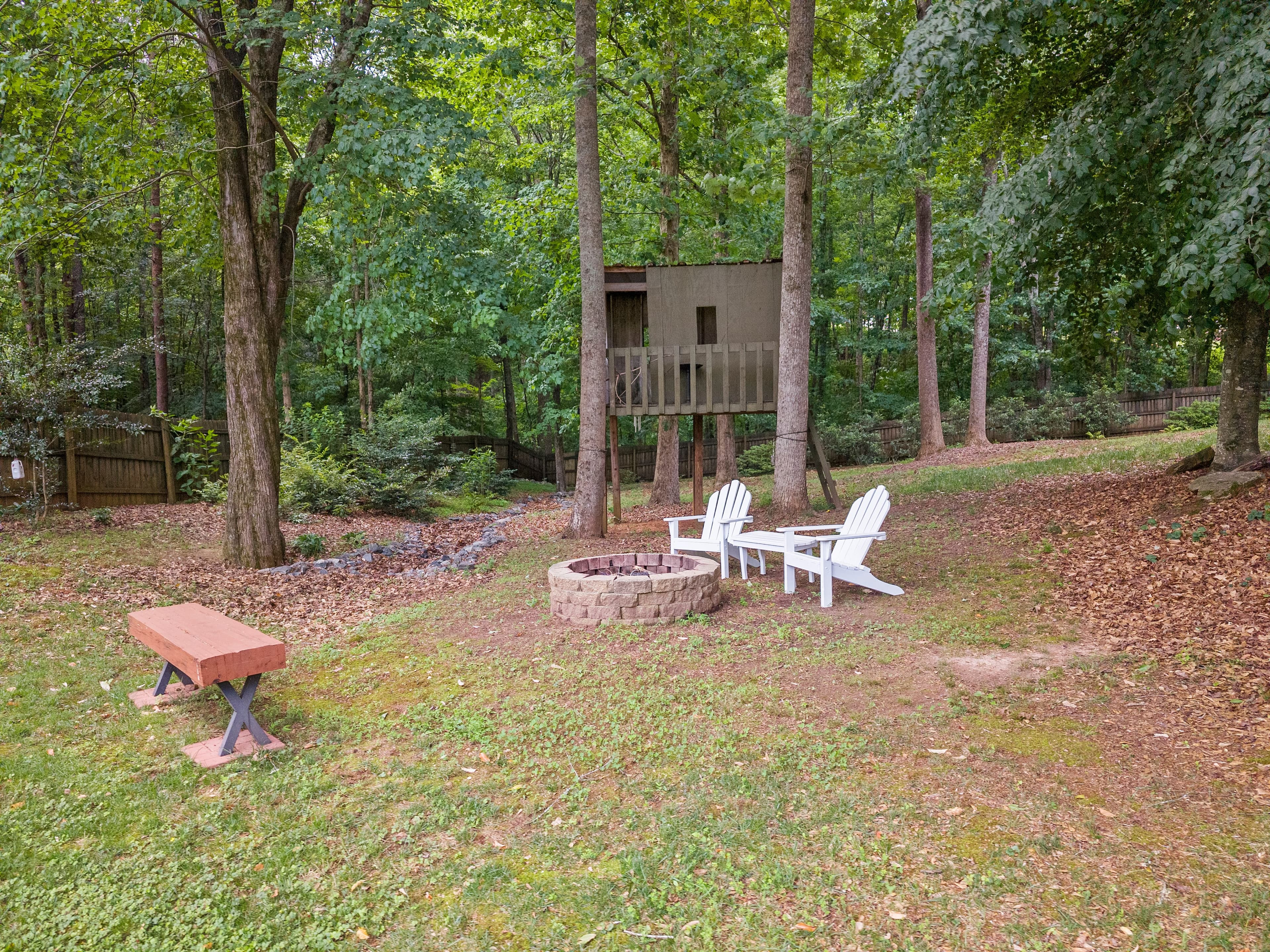 7530 Wandering Oak Way — aerial views
