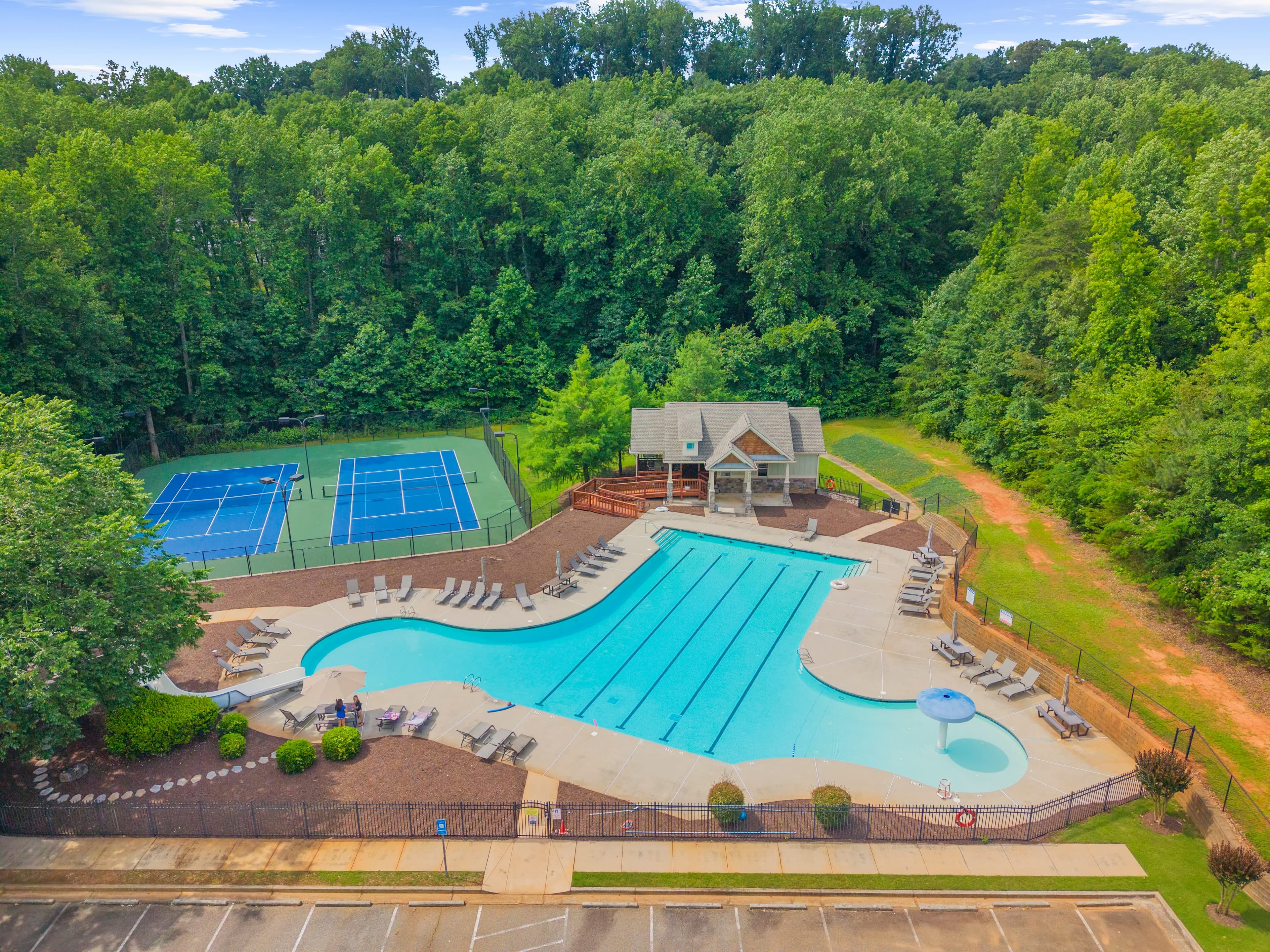 7530 Wandering Oak Way — aerial views