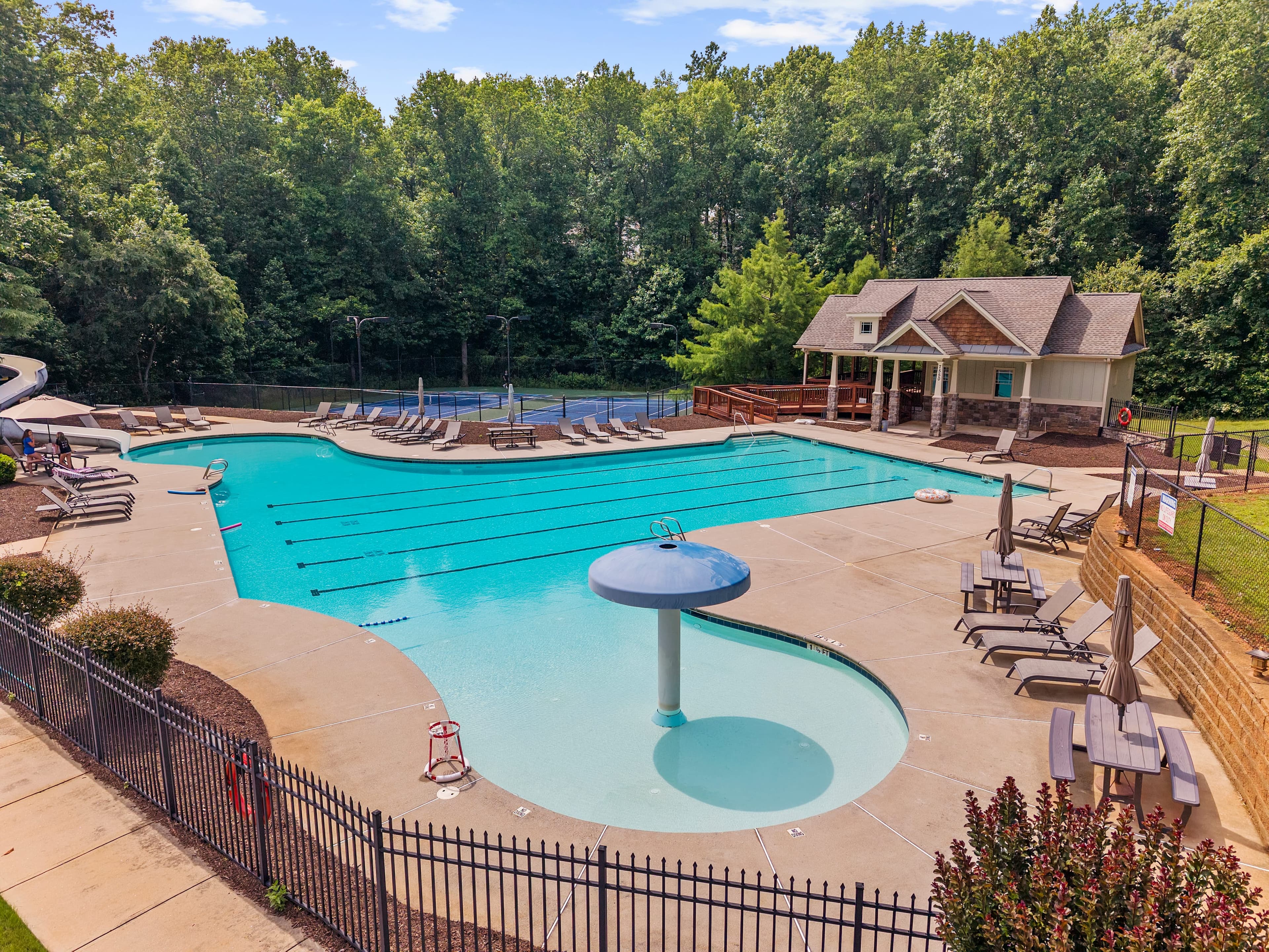 7530 Wandering Oak Way — aerial views
