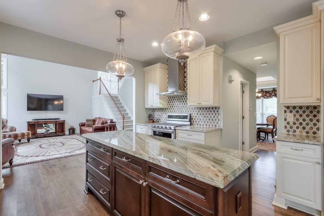 2905 Marymount Dr at 2905 marymount drive
