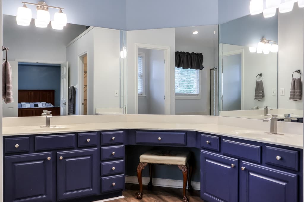 2905 Marymount Dr at 2905 marymount drive