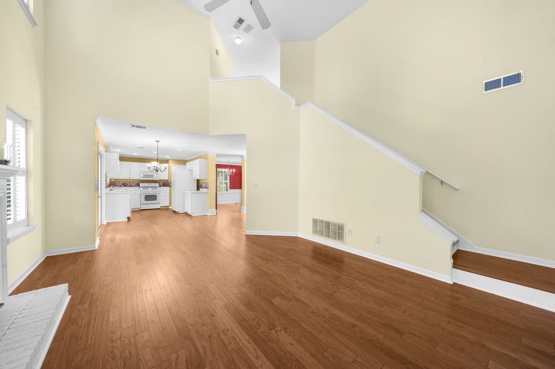 Interior and property view 6 of 1010 Bradford Drive, Roswell GA — three-bedroom home in the Crabapple Creek neighborhood