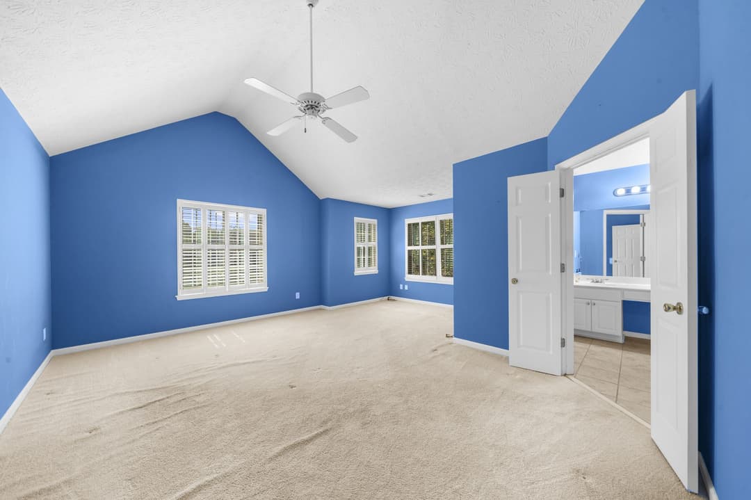 Interior and property view 11 of 1010 Bradford Drive, Roswell GA — three-bedroom home in the Crabapple Creek neighborhood