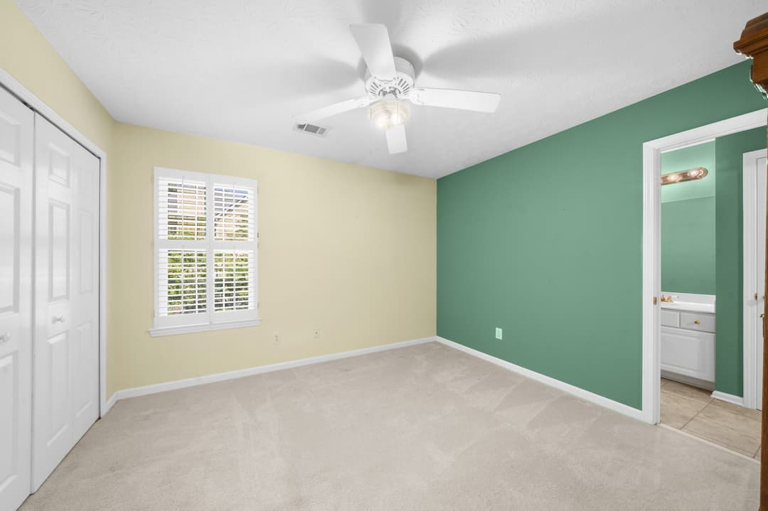 Interior and property view 13 of 1010 Bradford Drive, Roswell GA — three-bedroom home in the Crabapple Creek neighborhood
