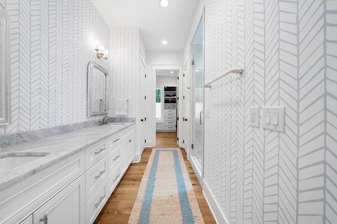 Secondary bedroom designed for guests or family members