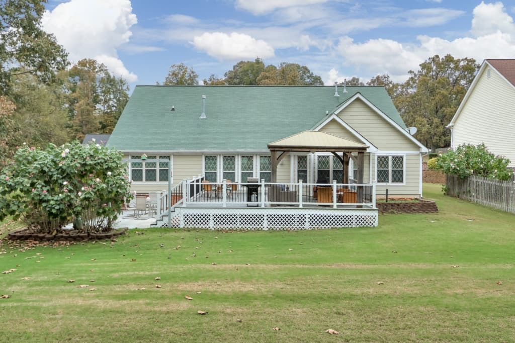 7855 Castleberry Farms Dr exterior