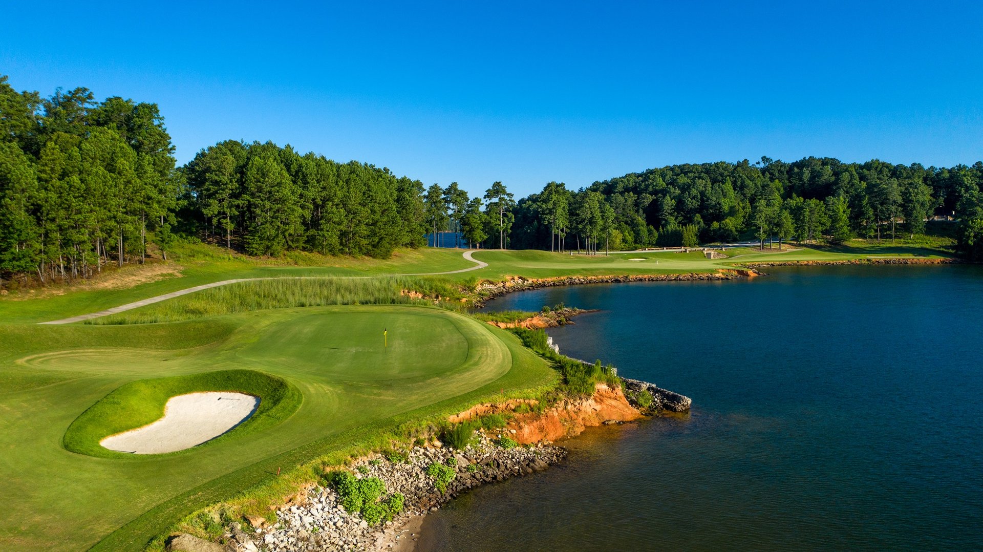 How to Choose a Lake Lanier Golf Community Specialist (2026 Buyer's Guide)